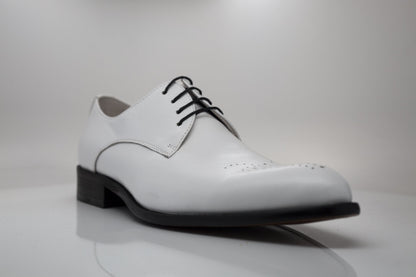 Carrucci Calfskin Oxford - White
