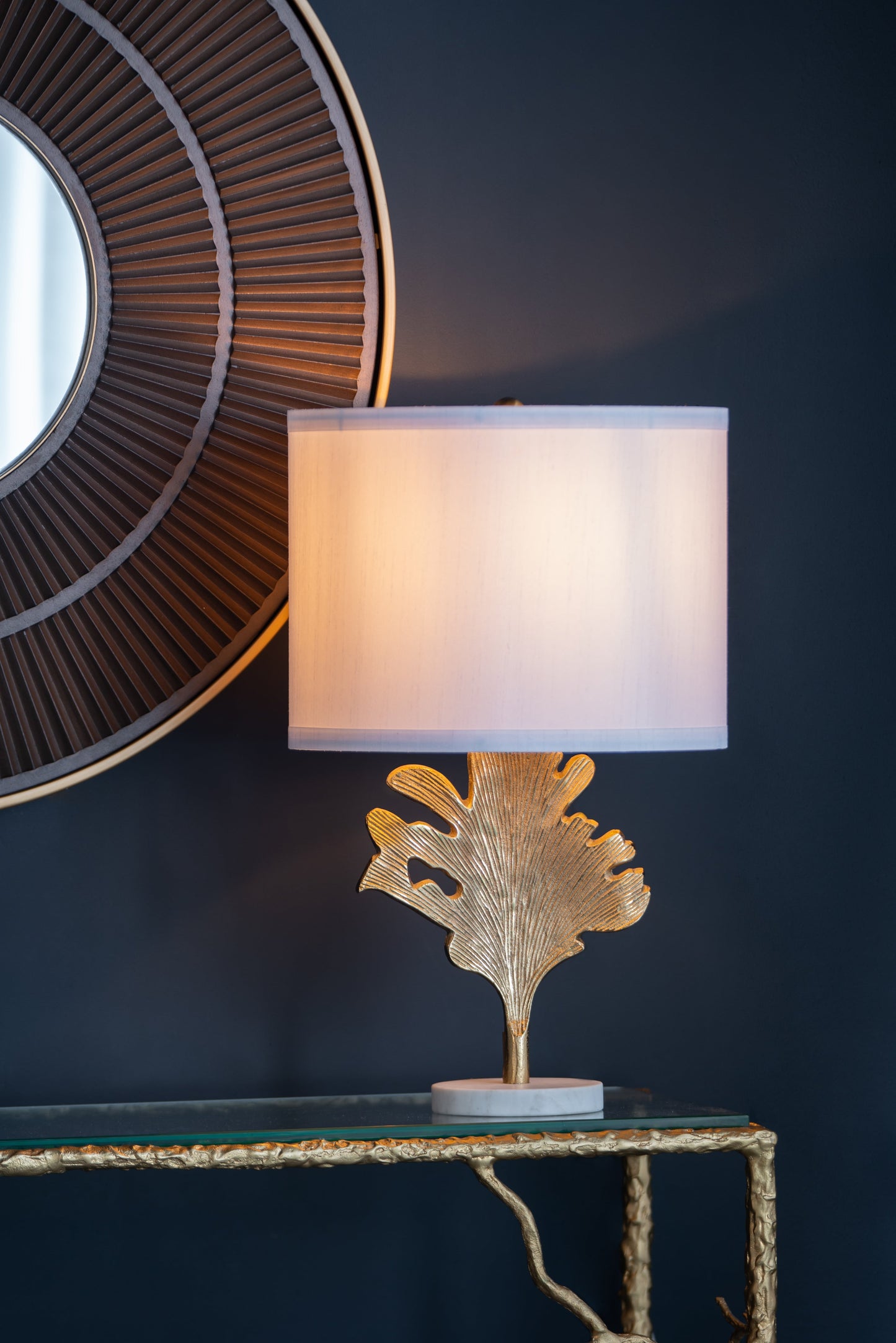 D13x22.2" Table Lamp