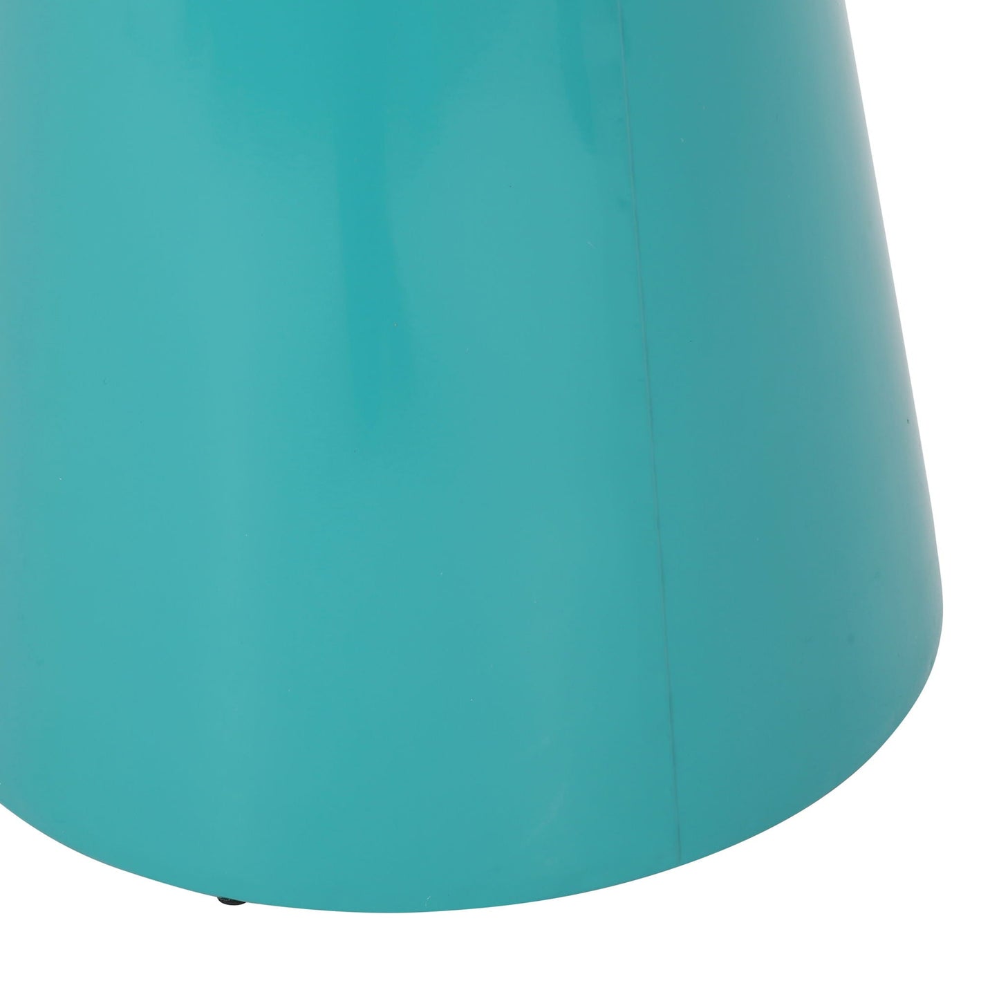 Serenita Outdoor Side Tables With Flared Design (Set of 2)