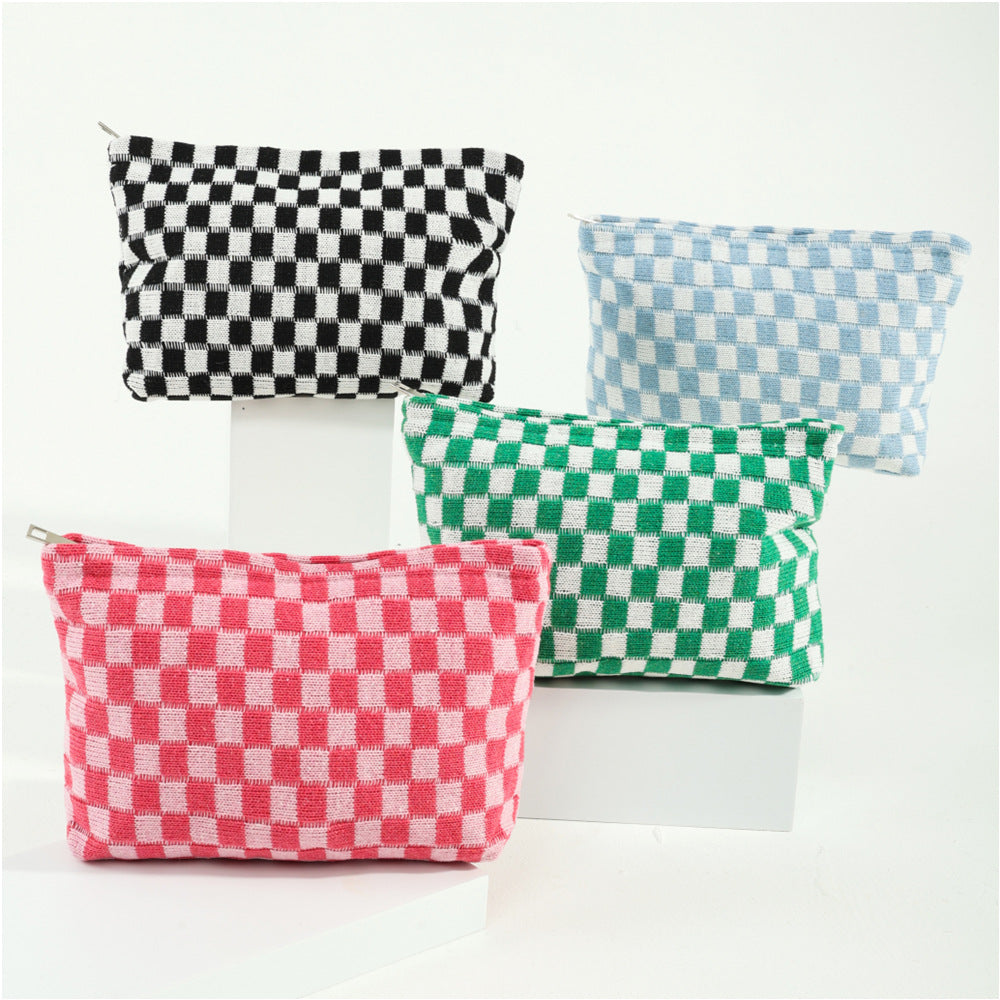 Large-capacity Yarn Checkerboard Makeup Bag