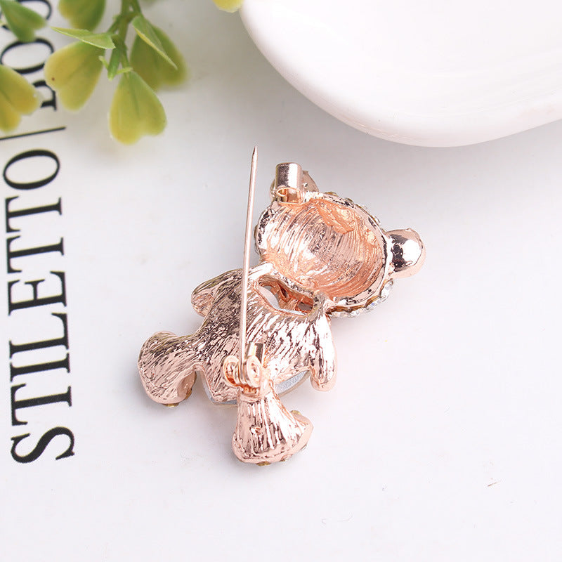 Little bear love crystal brooch female