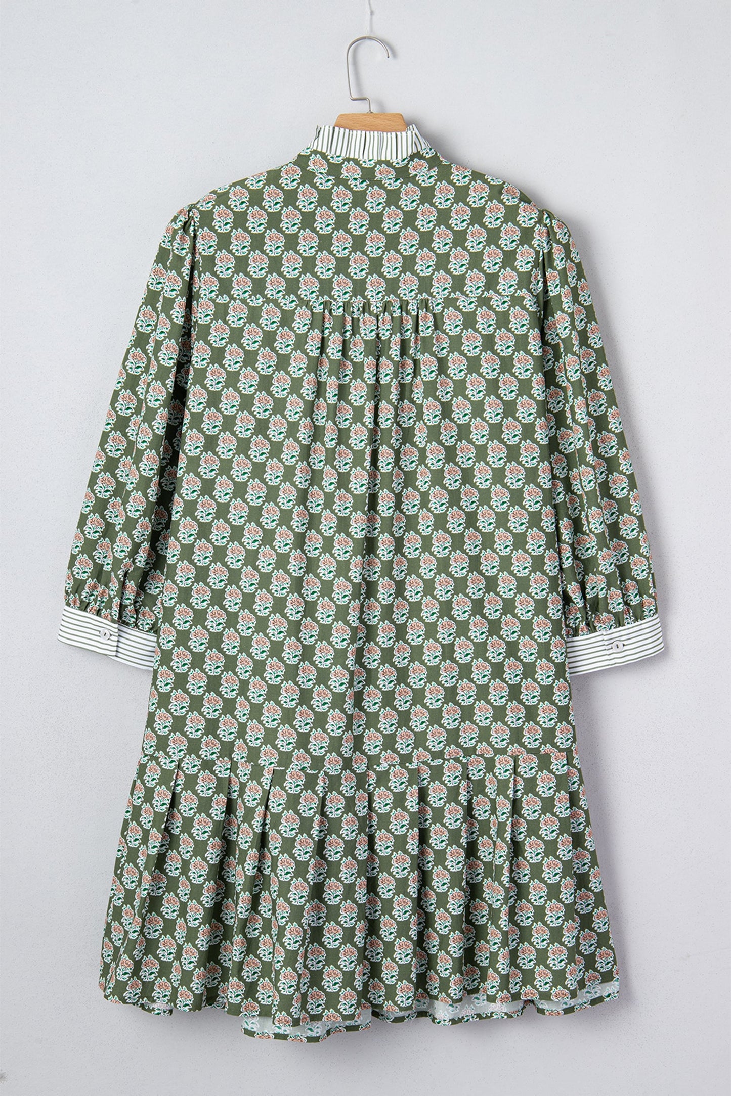 Olivia 4 Sleeve Floral PLUS Dress