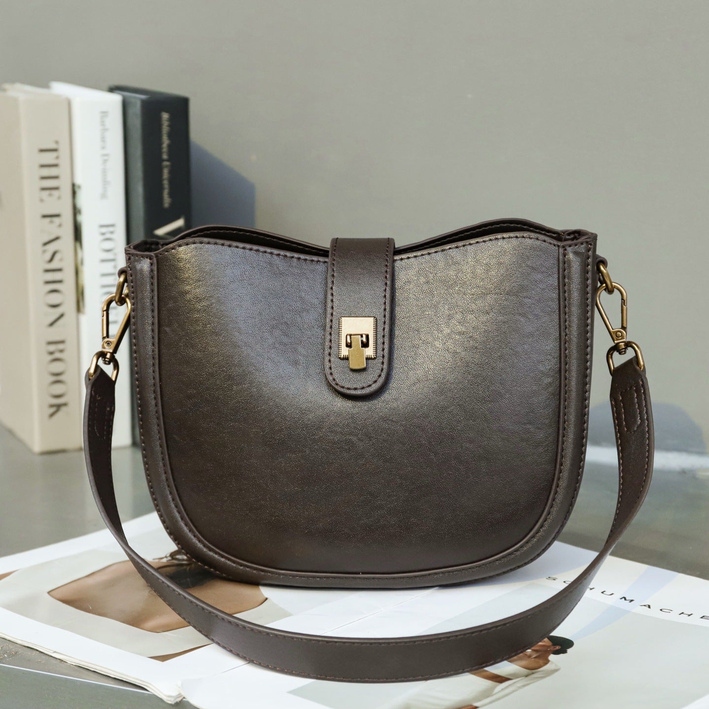 Genuine Leather Women's Bag, Top-layer Cowhide Saddle Bag, High-end Feel Genuine Leather Single Shoulder Half-moon Bag, Commuter Crossbody