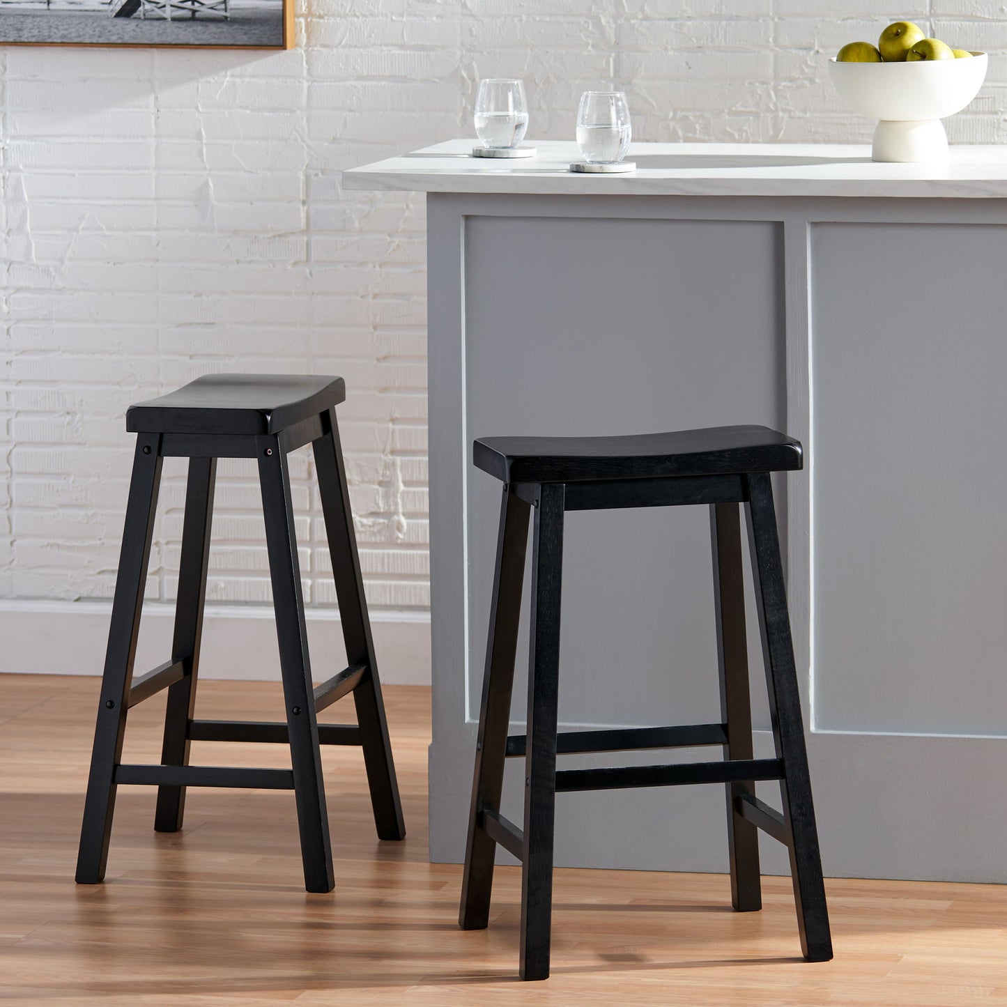 Saddle Stool - Black