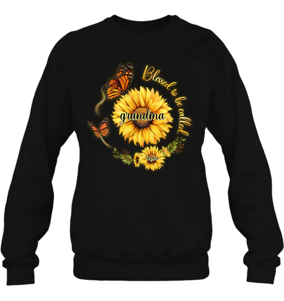 Personalized Sunflower Shirt/Hoodie - Up to 10 Kids - Mother's Day Gift Idea for Mom/Grandma
