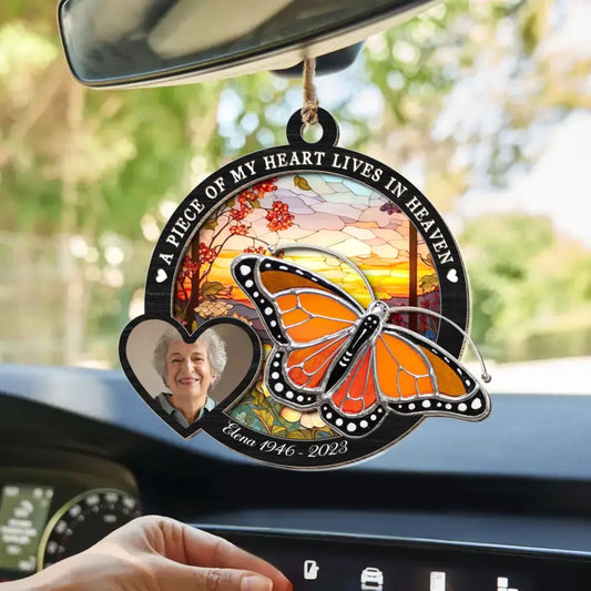 Personalized Memorial Photo Suncatcher Ornament - Memorial Gift Idea for Mother's Day/Father's Day - A Piece Of My Heart Lives In Heaven