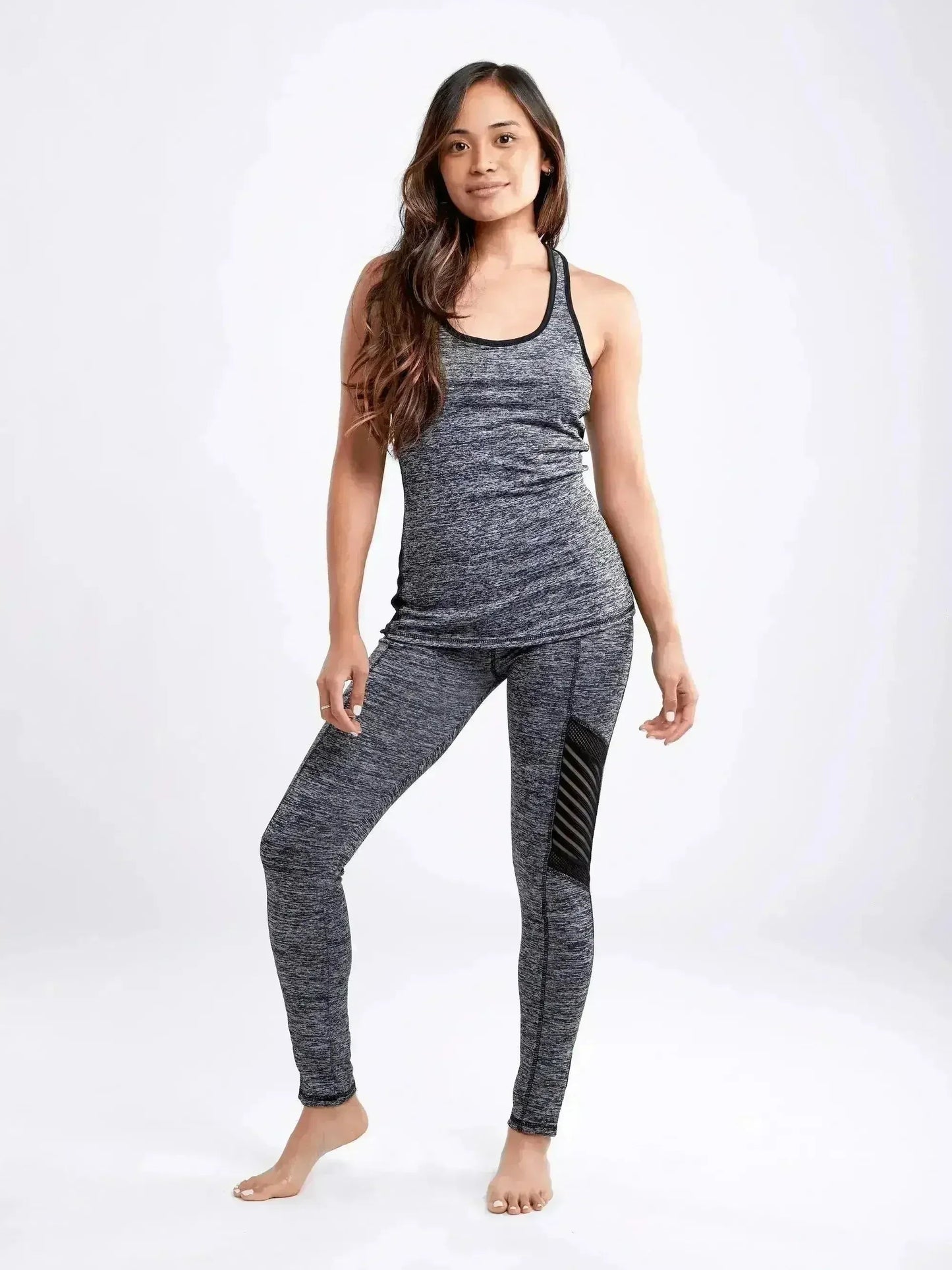 High-Waisted Pilates Leggings with Side Pockets & Mesh Panels