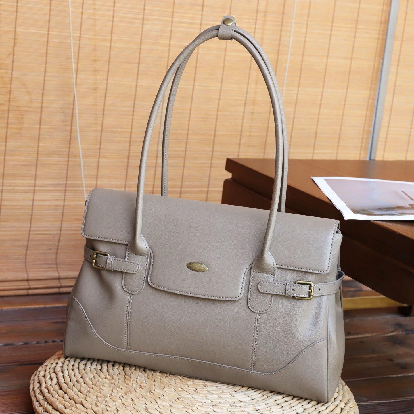 Hot-selling First-layer Cowhide Large-capacity Tote Bag For Women, New Commuter Style, Versatile Single-shoulder Underarm Bag