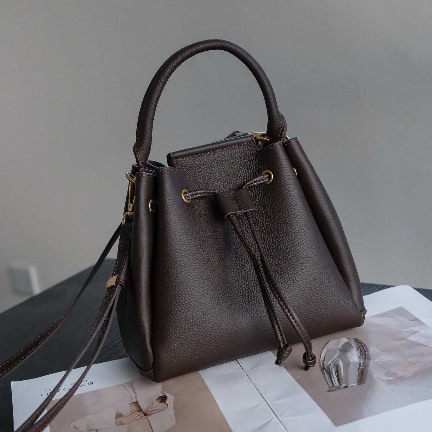 Cross-border TOGO Top-grain Leather Drawstring Bucket Bag For Women, 2026 New Large-capacity Versatile Genuine Leather Handbag