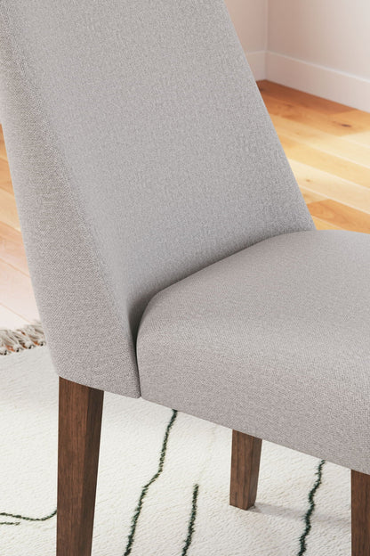 Lyncott - Dining Room Table Set