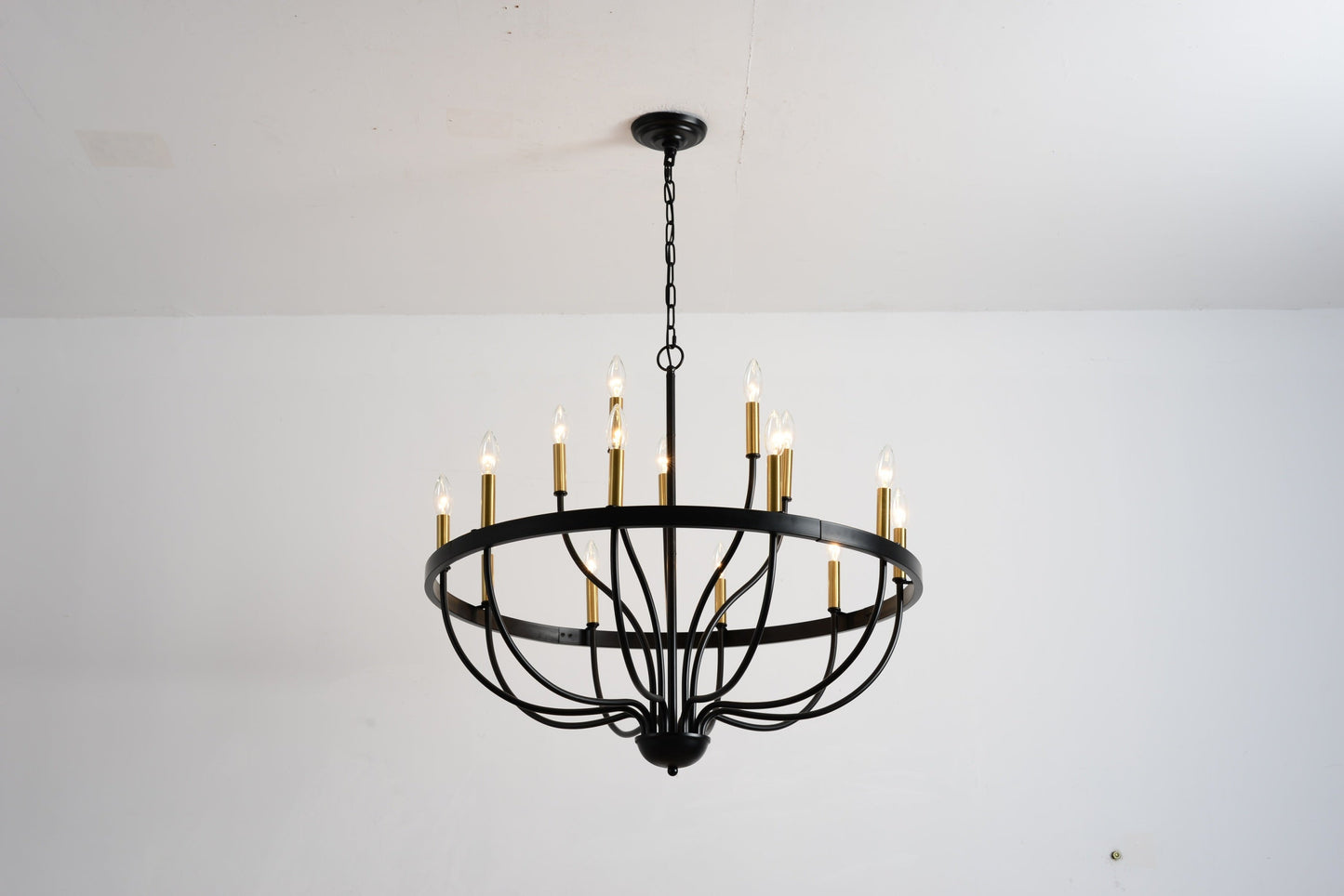 18-Light Industrial Iron Candle Chandelier