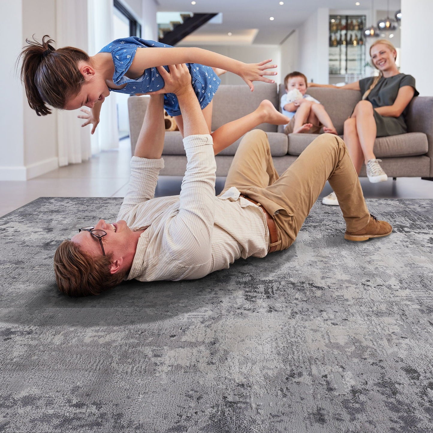 Marfi 6' x 9' Abstract Area Rug - Light Gray