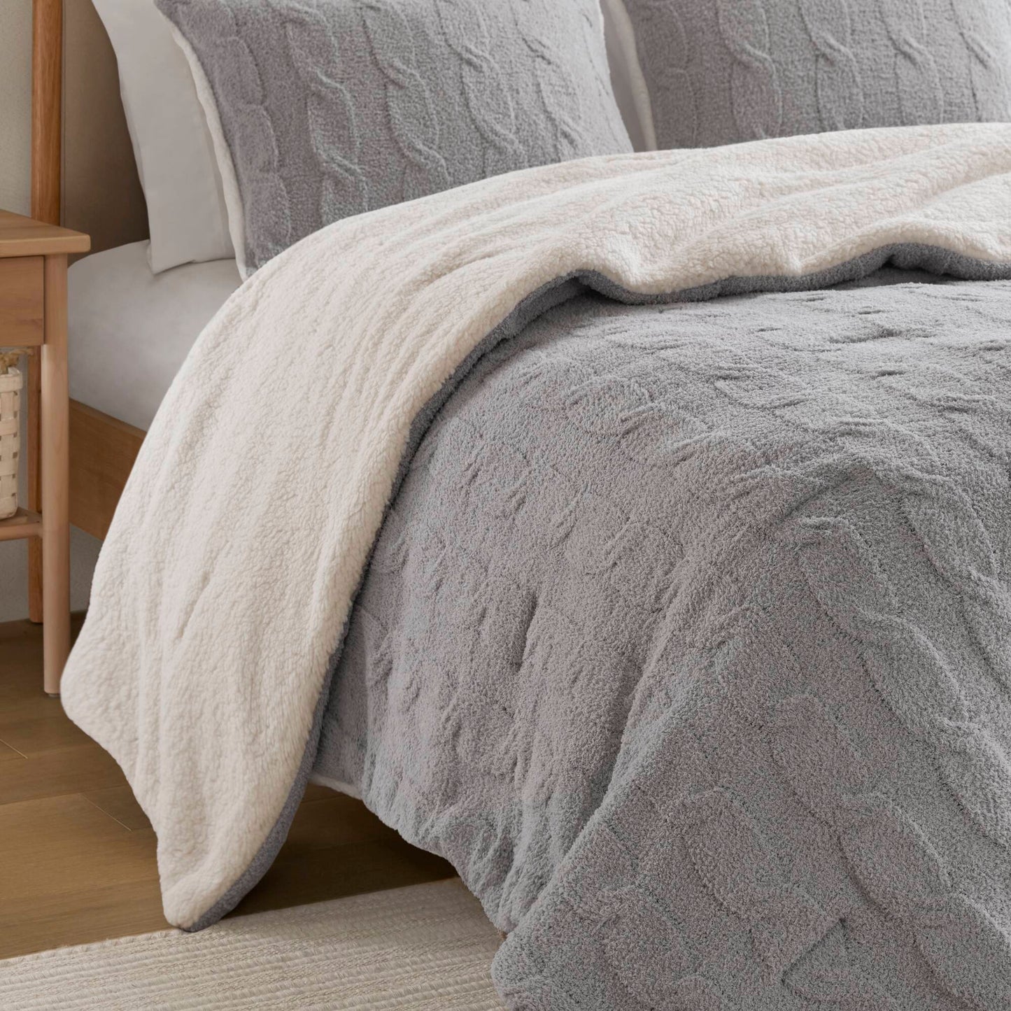 3 Pieces Full/Queen Cable Knit Chenille Comforter Set Gray