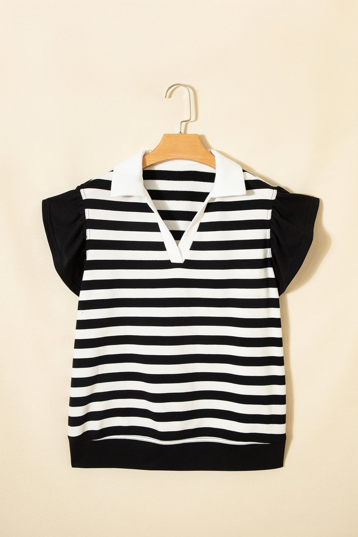 Lilith Ruffled Short Sleeve Blouse