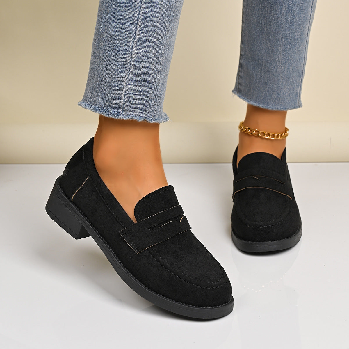 British-style Low-top Vintage Suede Shoes