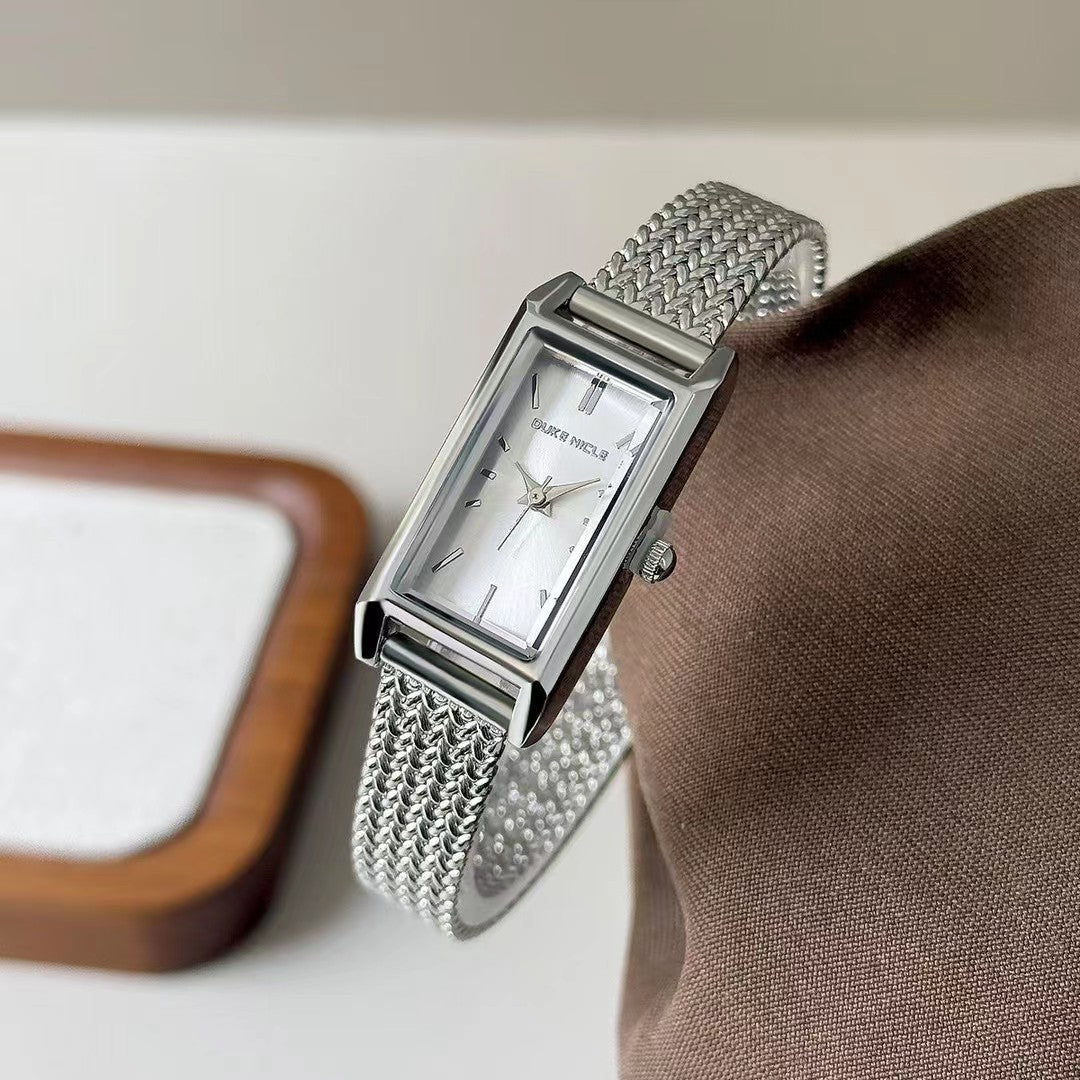 Scaled Metal Wheat Ears With A Silver Subtly Luxurious And Refined Finish
