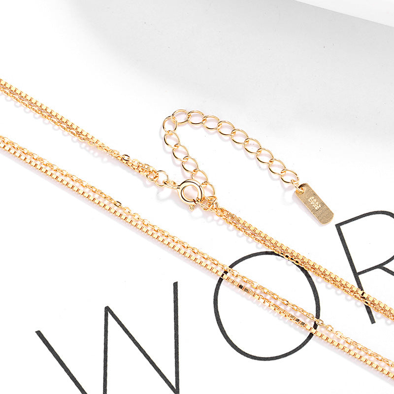 Womens Stylish Elegant And Versatile Necklace