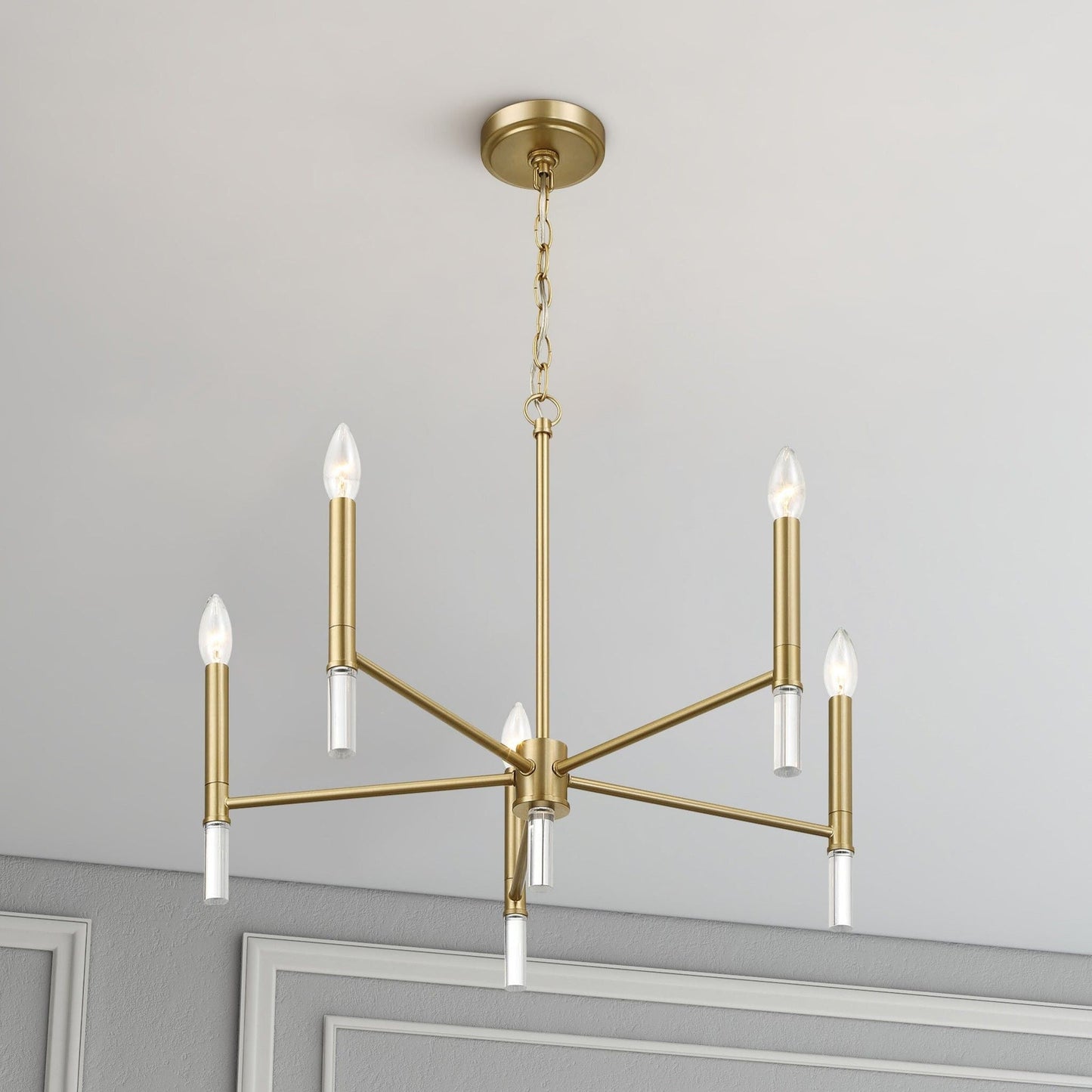 Courtyard - 5 Light Candle Chandelier - Clear / Gold