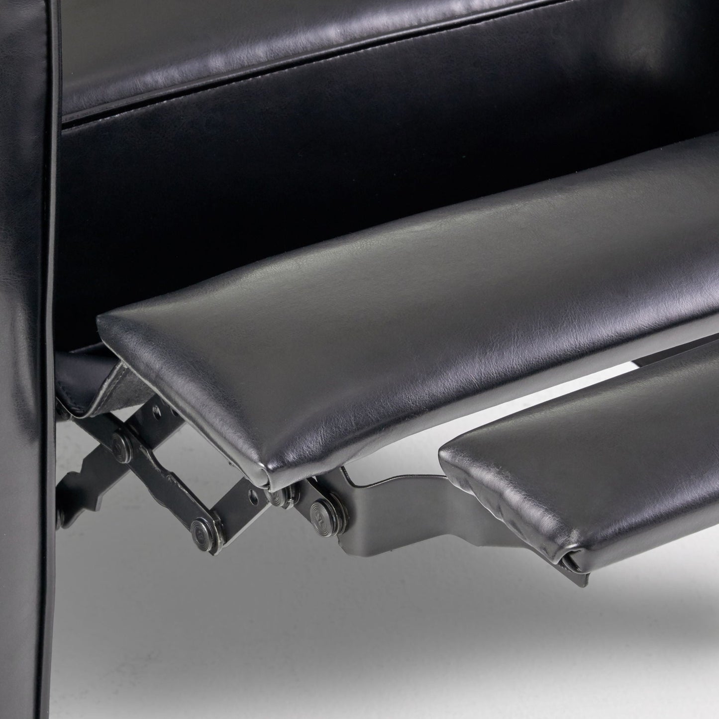 Upholstered Push Back Recliner Chair For Living Room