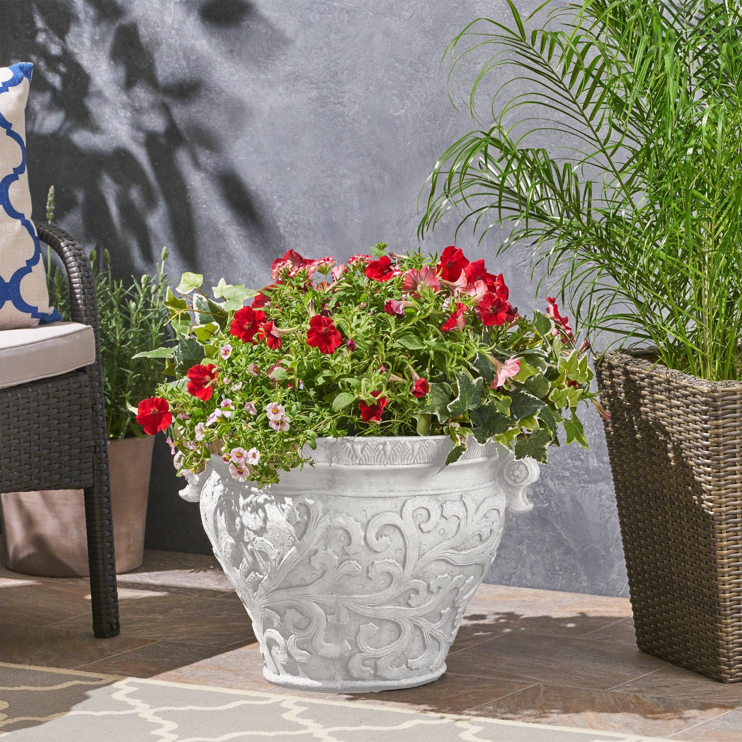 LARGO PLANTER