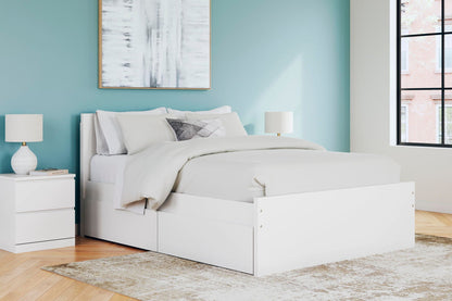 Onita - Panel Platform Bed