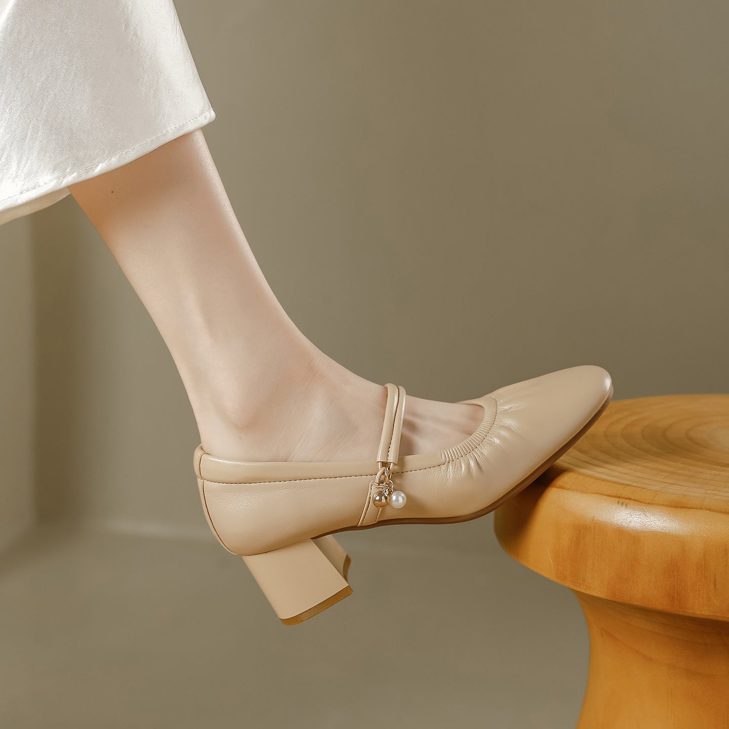 Non-slip Soft-soled Pumps For Women Mid-heel Chunky-heel Mary Jane Style Perfect With Cheongsams