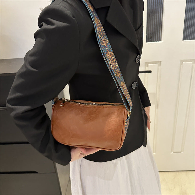 Niche Design Versatile Wide Strap Crossbody Bag For Women, New Vintage Fashion Single Shoulder Boston Pillow Handbag