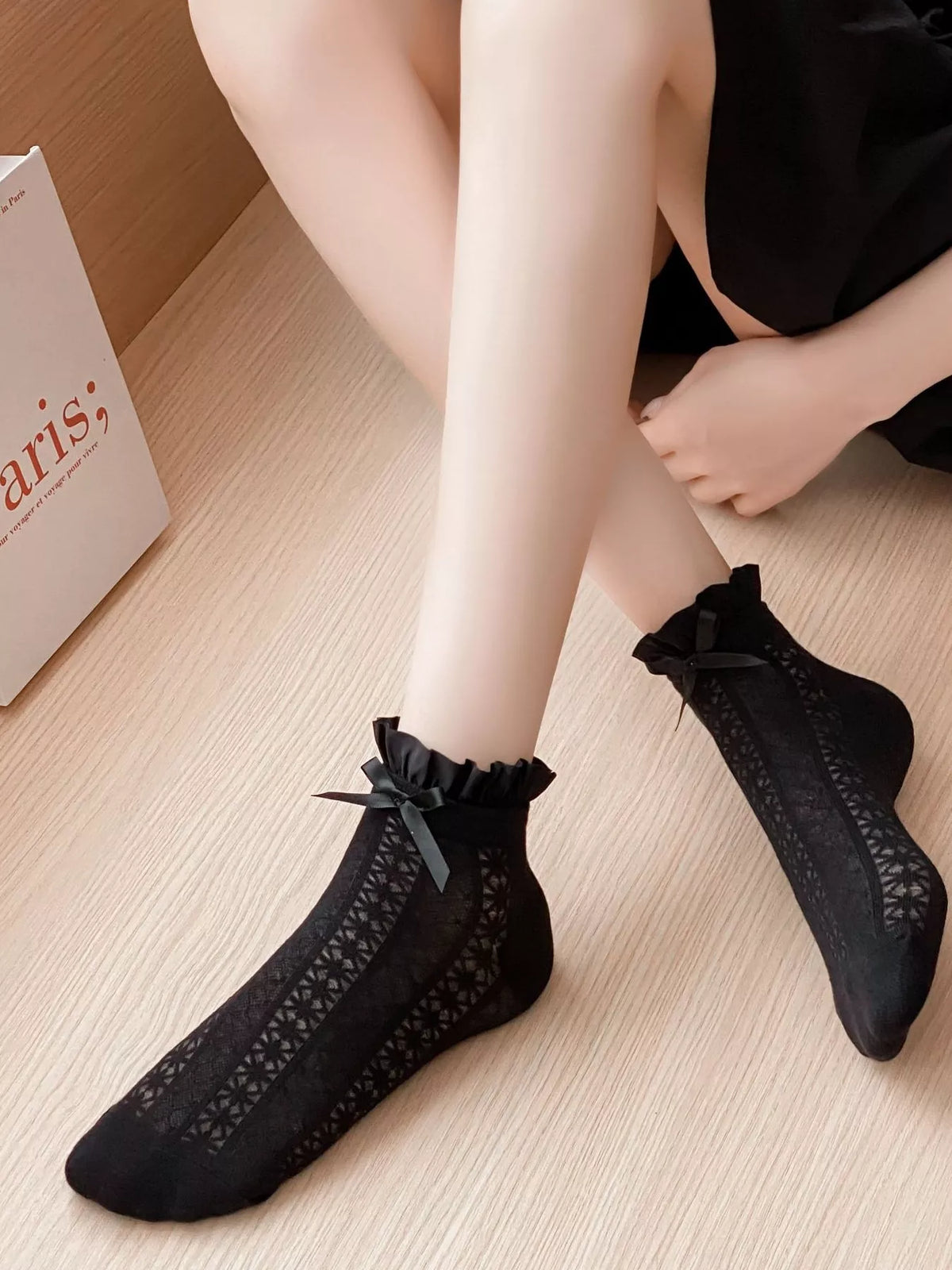 Lace Bow Socks