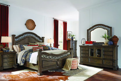 Durango - Wood Panel Bed - Willadeene Brown