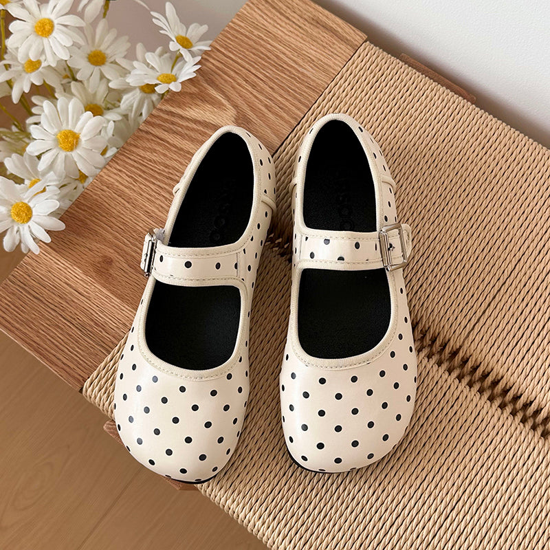 Black Round Toe Retro Polka Dot Shallow Mouth Flat Sole Single Shoe Women's Summer 2026 New Style Hundred Matching Skirt Mary Jane Shoes