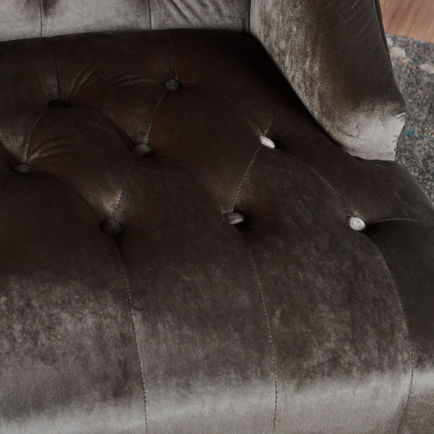 Toddman Hi-Back Club Chair With Elegant Design