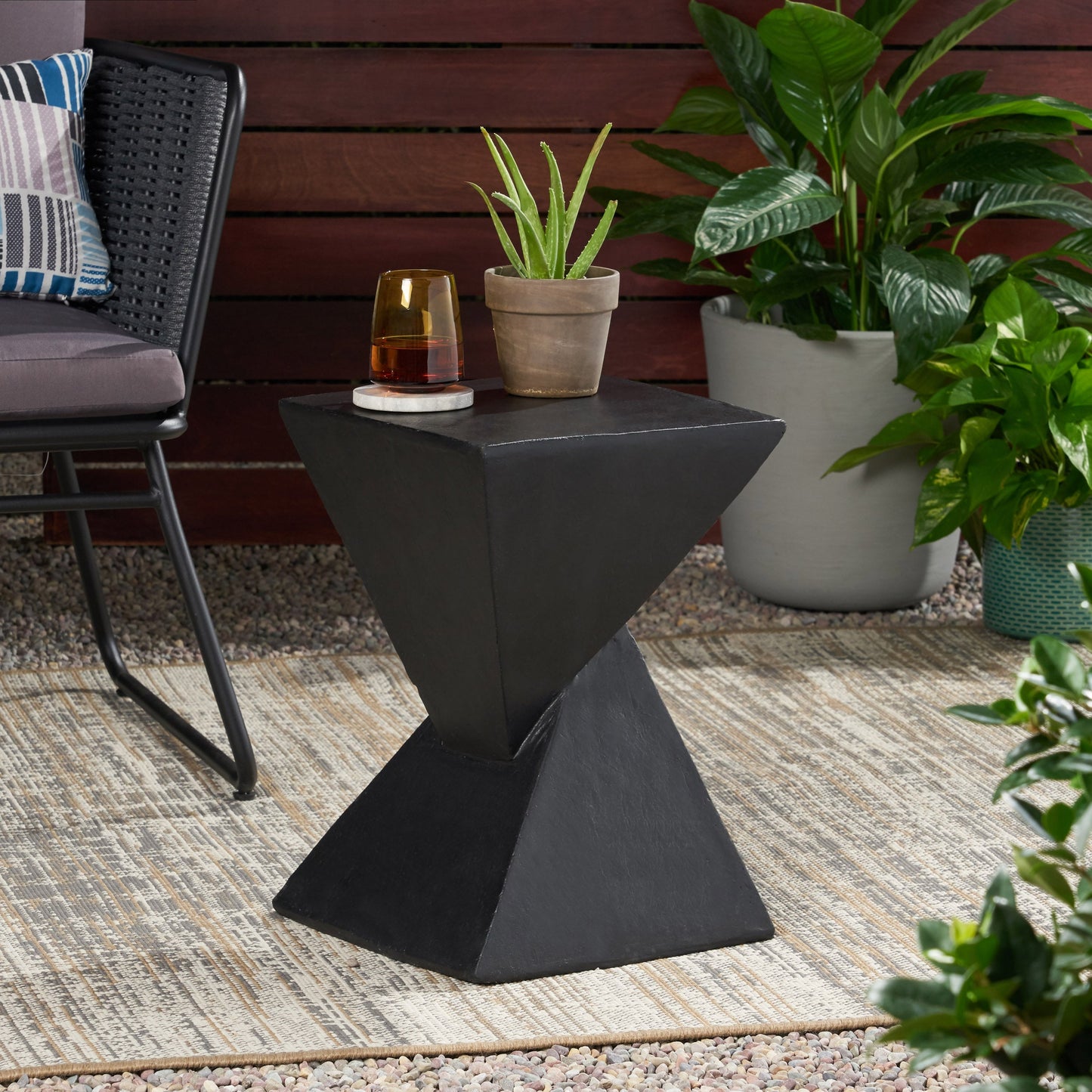 TESS Modern Side Table – Stylish End Table Compatible with Living Room, Bedroom, or Office