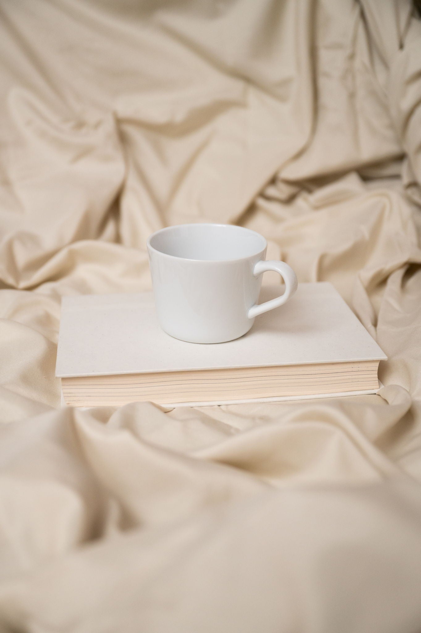Brushed Hypoallergenic Split Sheet Set