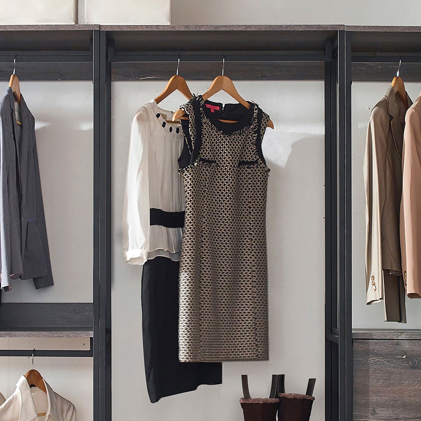 Monica - Walk-In Closet System, Extra Storage Space - Rustic