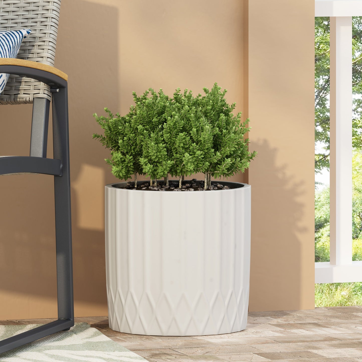 MGO PLANTER