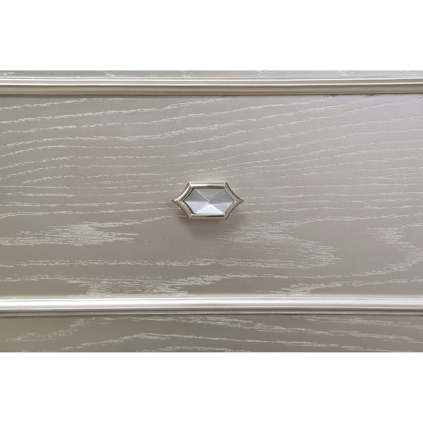 Katerina - 5 Drawer Chest With Hidden Drawer - Oak