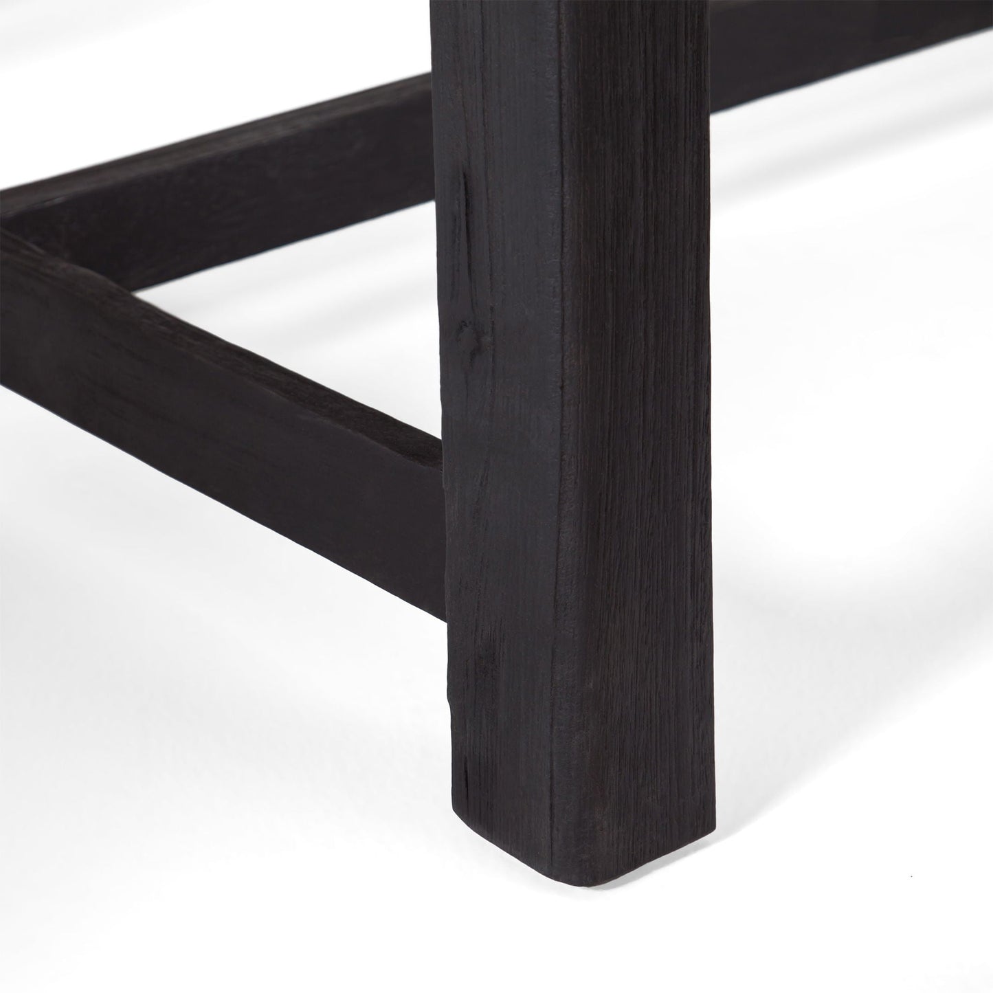 Cloud Outdoor Bench With Acacia Wood Frame And Slat Panel Design