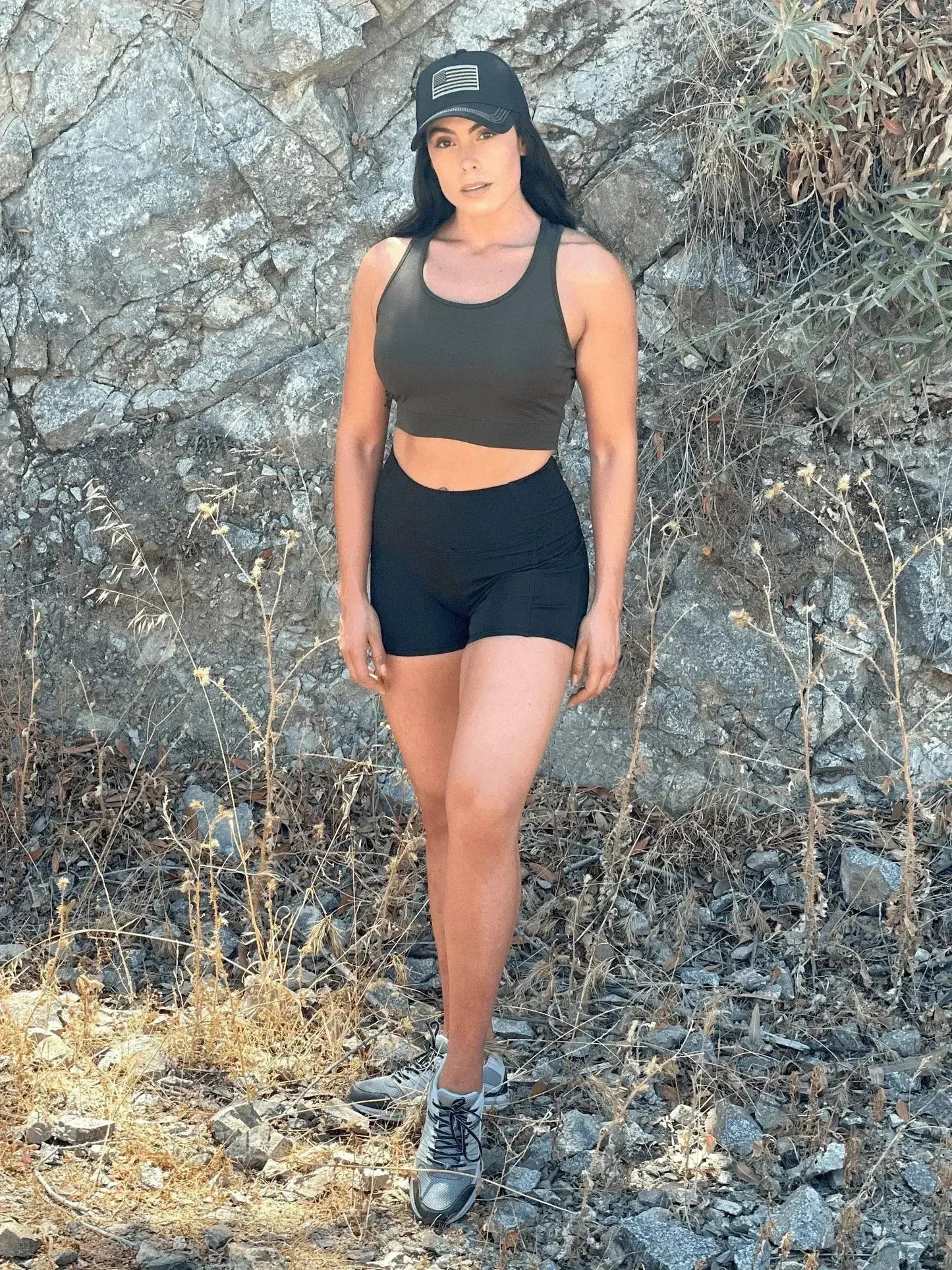 Racerback Training Crop Tank – Lightweight & Breathable for Workouts