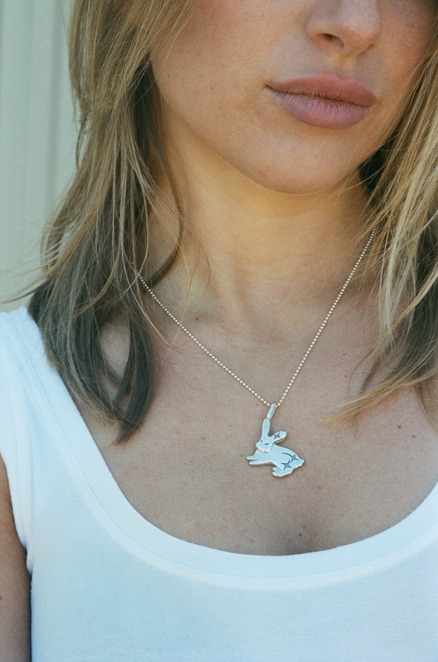 Arnev Pendant