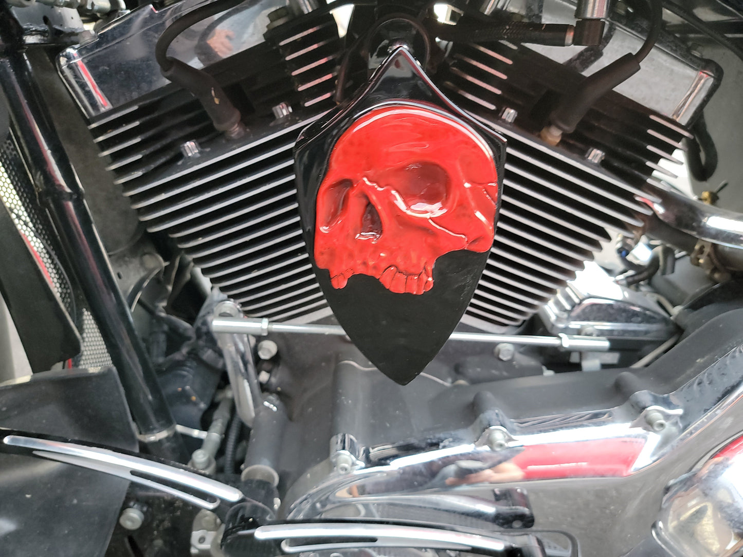 3D twisted skull  Harley horn cover