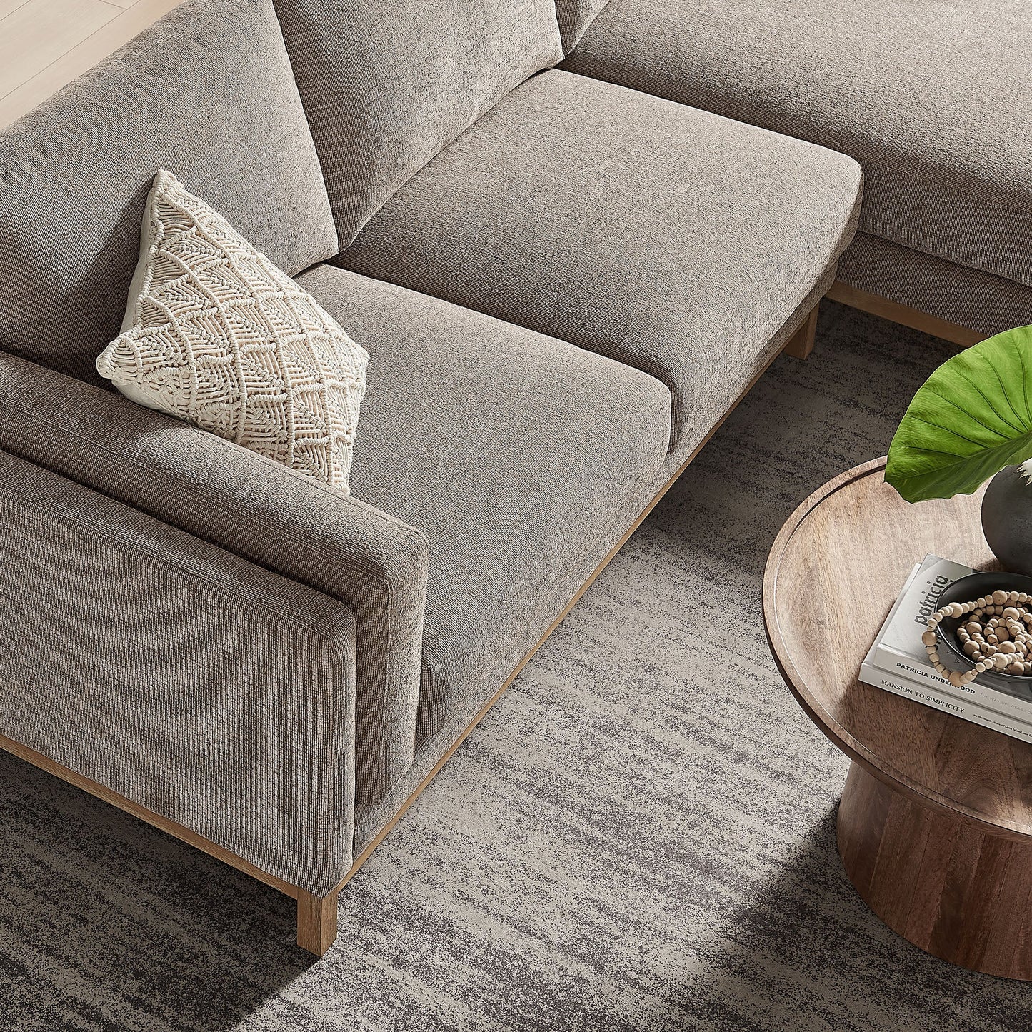Roscoe Right-Facing Fabric Sectional Sofa with Chaise by Modway