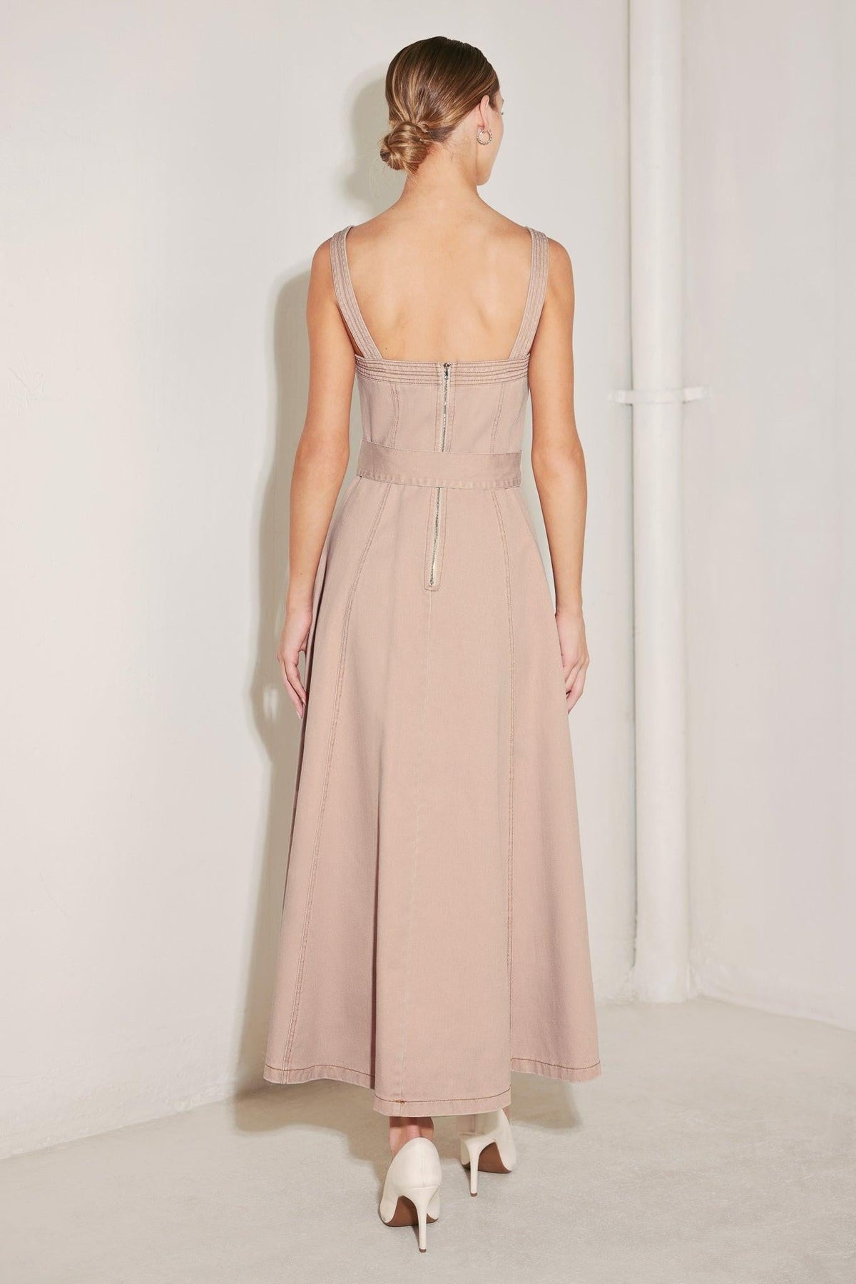 ELEVATED NEUTRAL BLUSH WOVEN MIDI DRESS