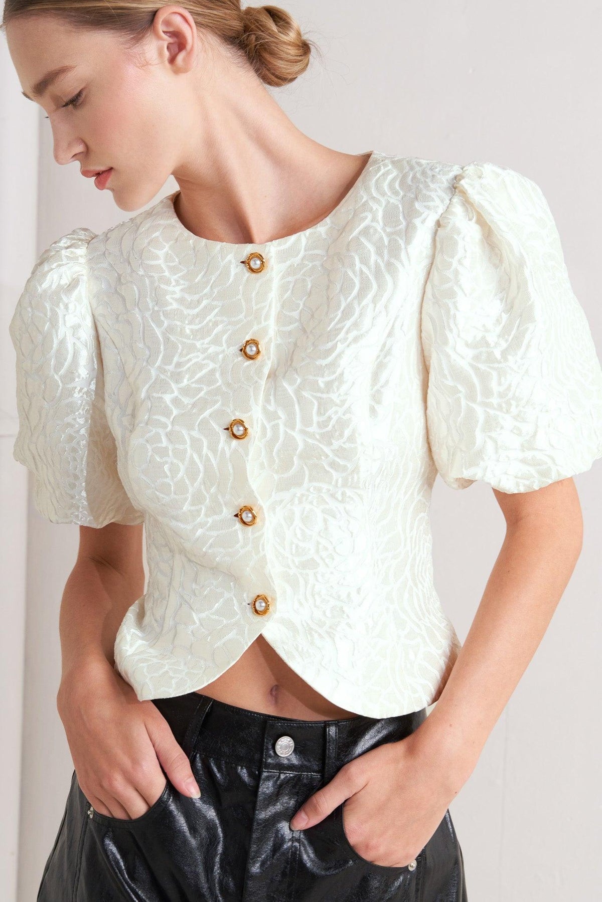 ROSÉ TEXTURE WOVEN TOP
