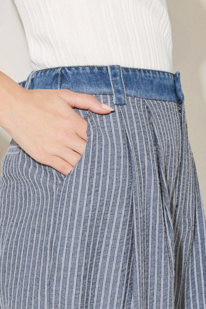 MARINA PINSTRIPE WOVEN SEERSUCKER PANTS