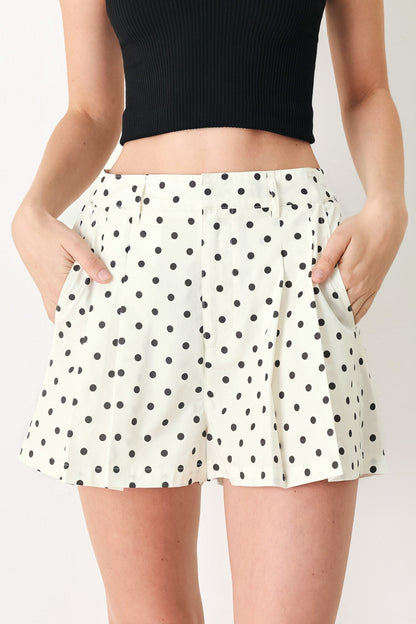 CHAMPAGNE DOTS WOVEN SHORTS