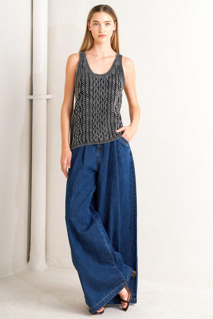 NEVER FORGET KNIT TANK TOP