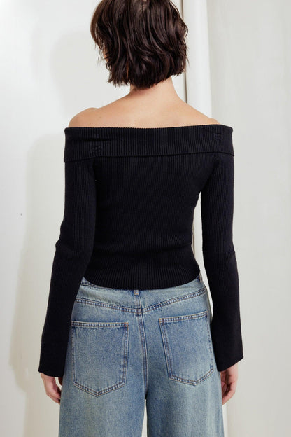 CHANGE OF PACE SWEATER TOP