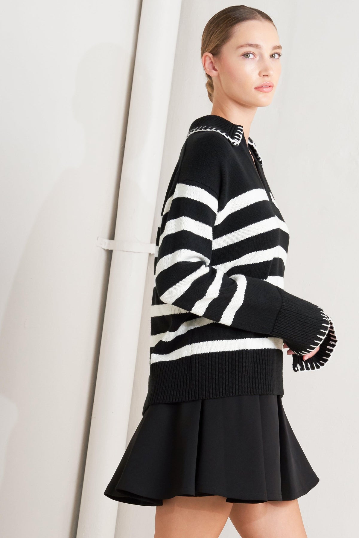 TIMELESS CHARM SWEATER TOP