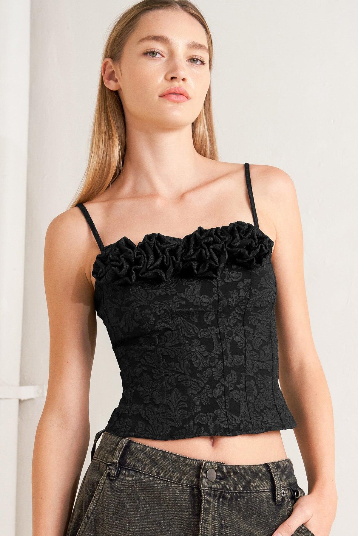 FOREVER DAYDREAMING WOVEN TOP