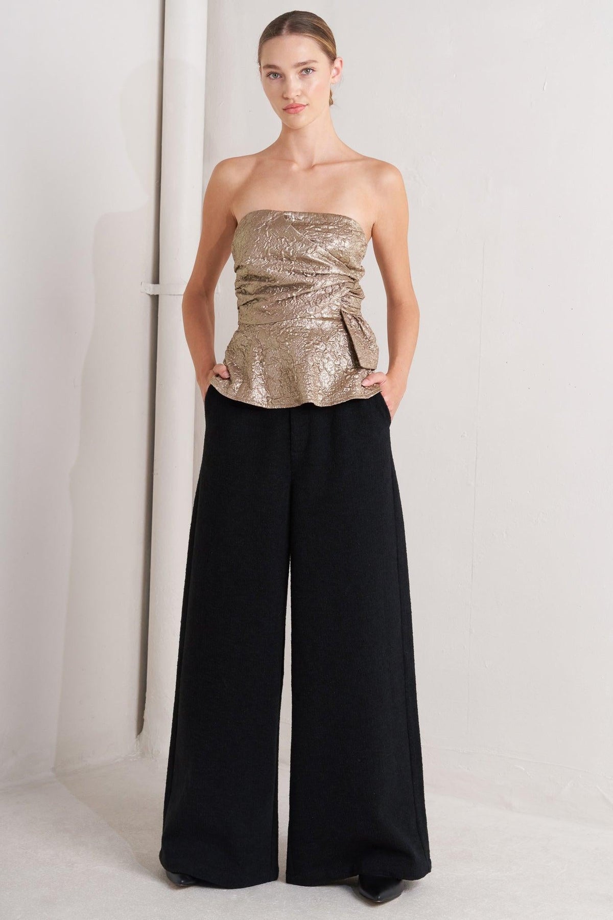 LIQUID GOLD WOVEN TOP